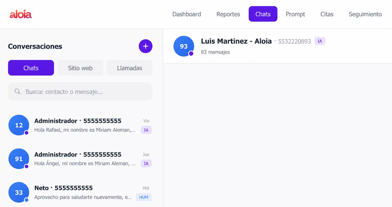 Bandeja de conversaciones del agente, con las entradas separadas por canal: chats de WhatsApp, sitio web y llamadas.